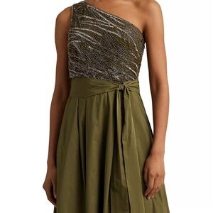 Exquisite New Ralph Lauren taffeta beaded bodice ball gown